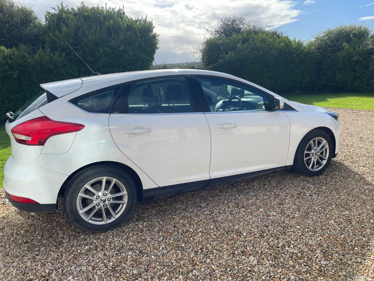 Ford Focus Hatchback, Diesel, 2016, White