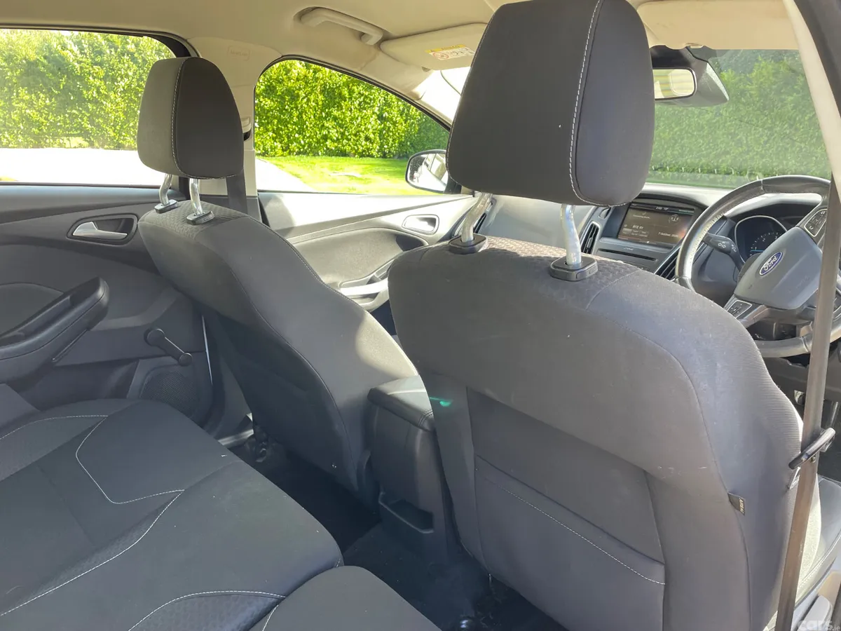 Ford Focus Hatchback, Diesel, 2016, White