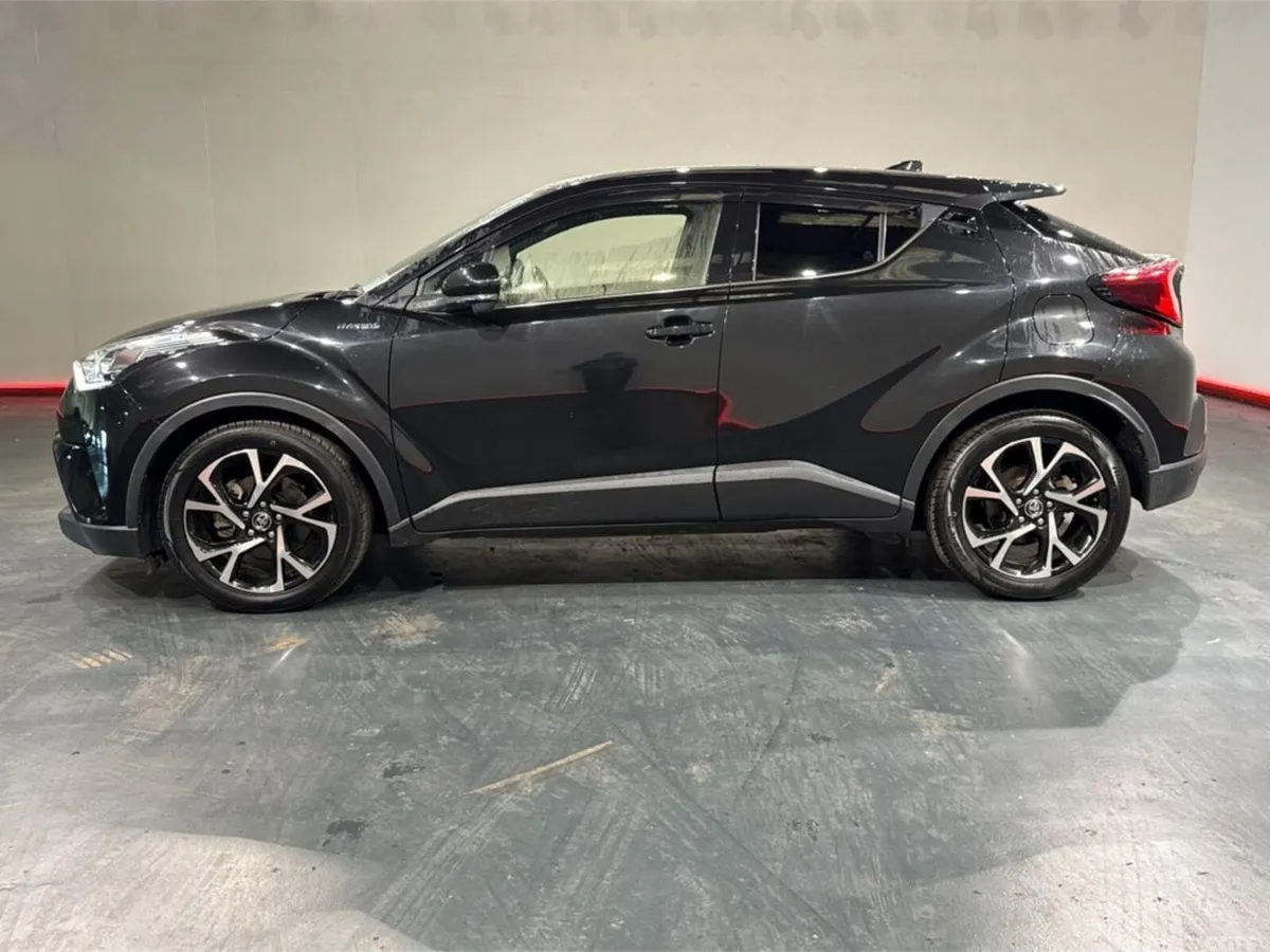 Toyota C-HR SUV, Petrol Hybrid, 2019, Black
