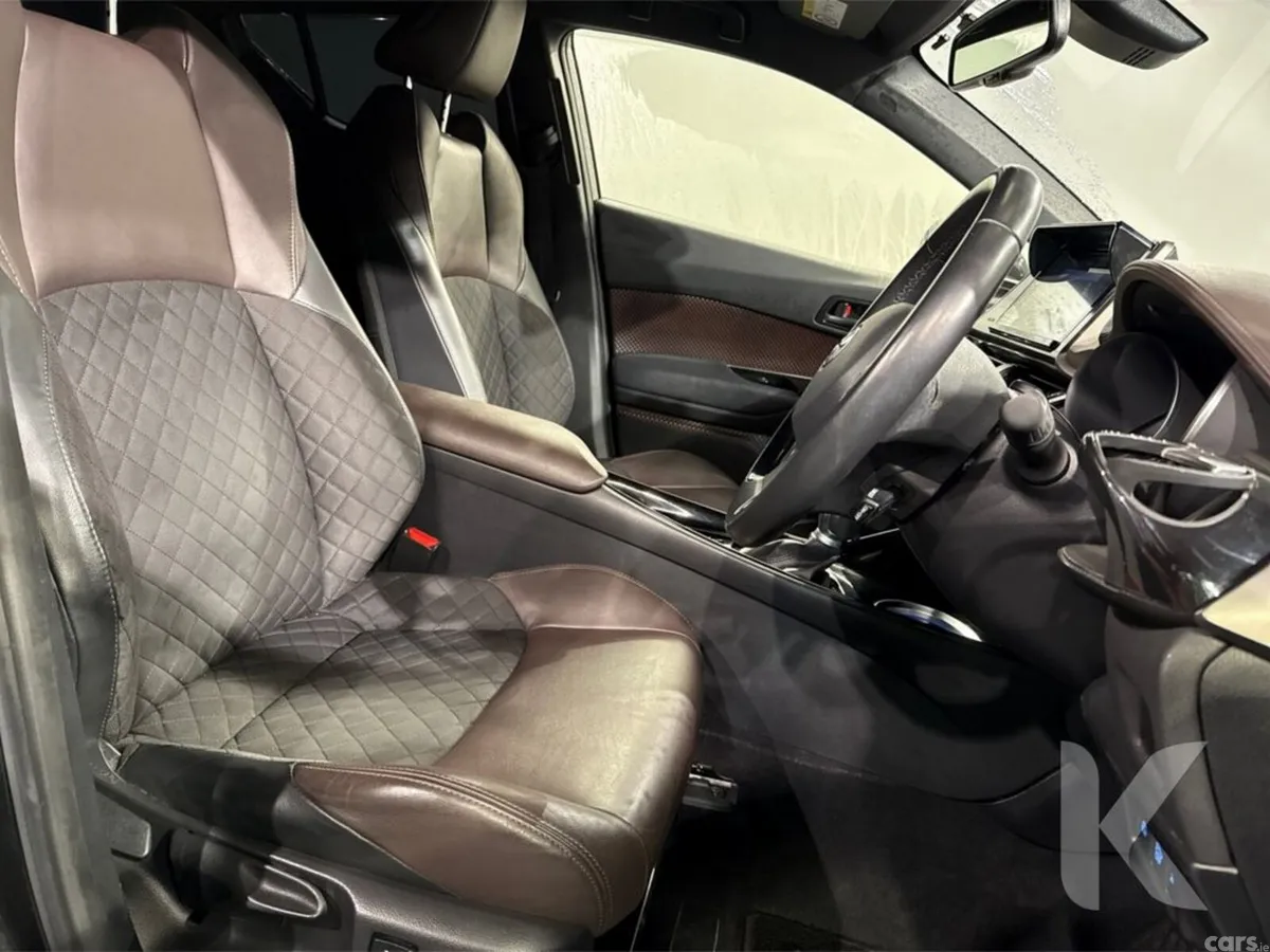 Toyota C-HR SUV, Petrol Hybrid, 2019, Black