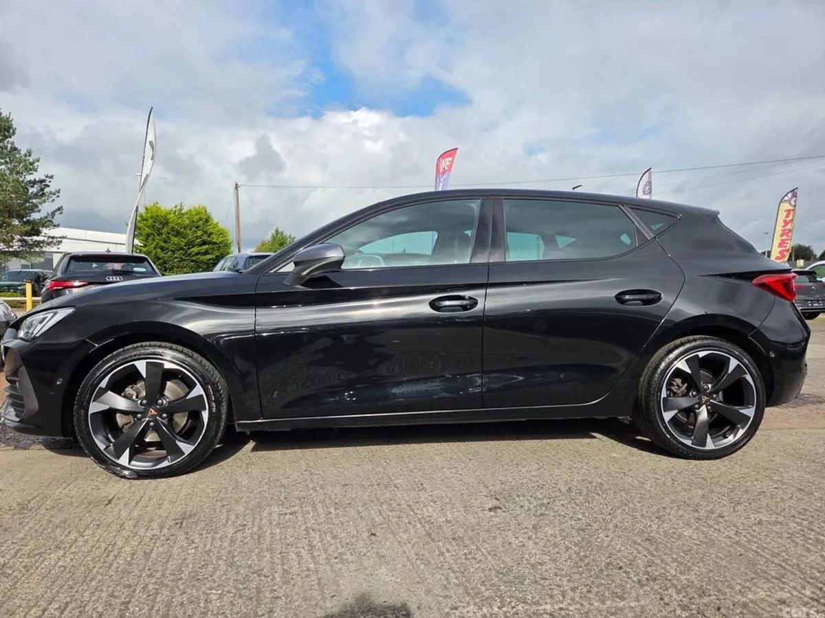 Cupra Leon Hatchback, Diesel, 2024, Black