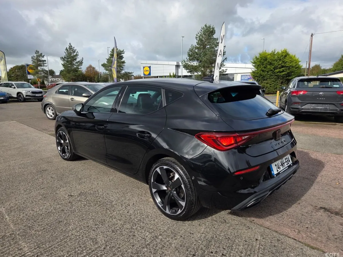 Cupra Leon Hatchback, Diesel, 2024, Black