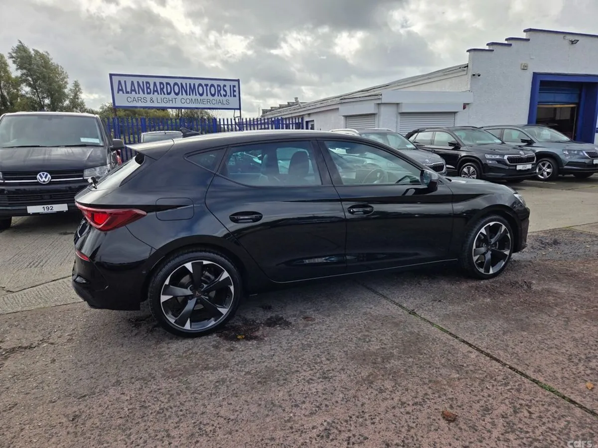 Cupra Leon Hatchback, Diesel, 2024, Black