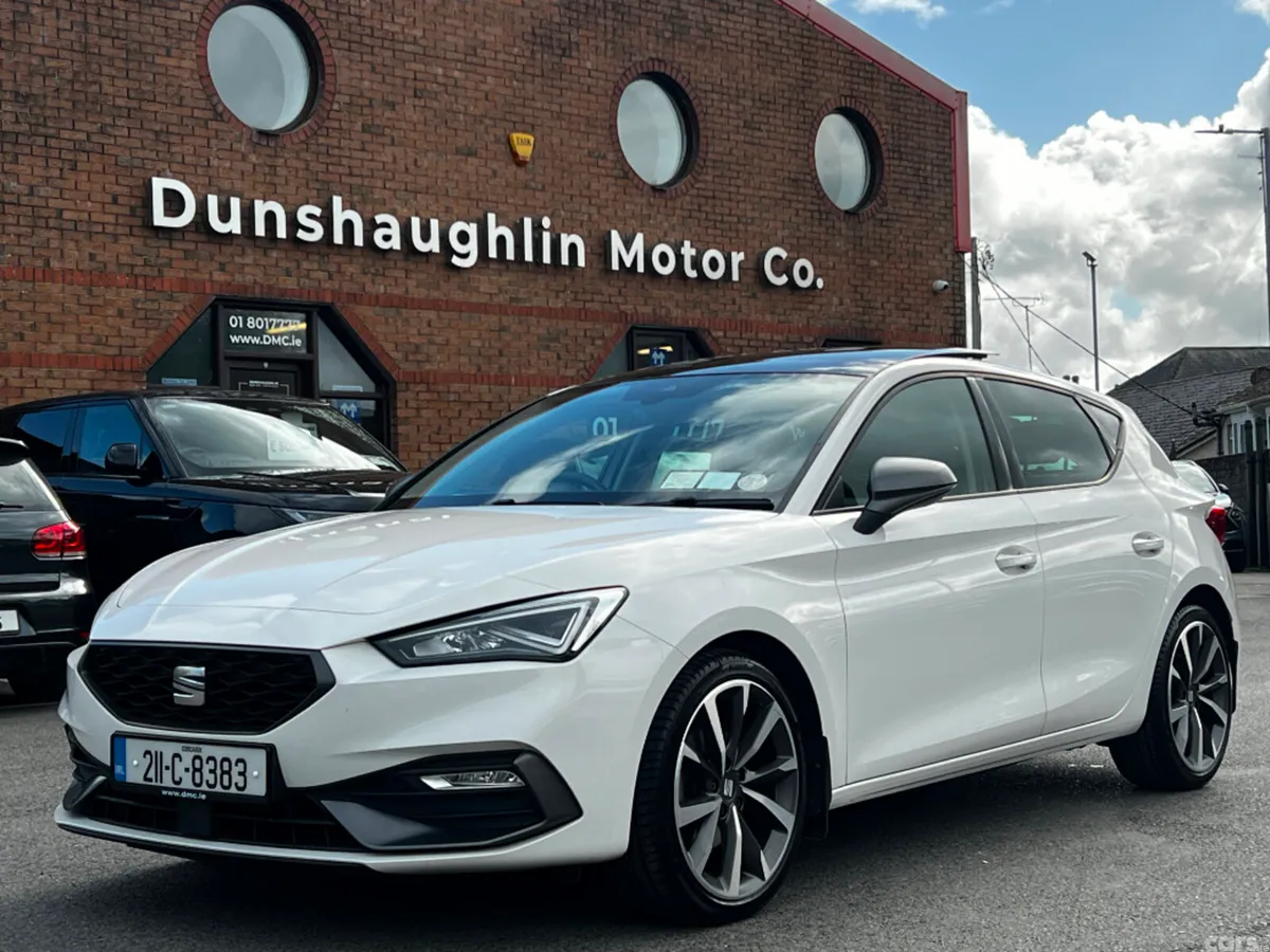 SEAT Leon Hatchback, Petrol, 2021, White