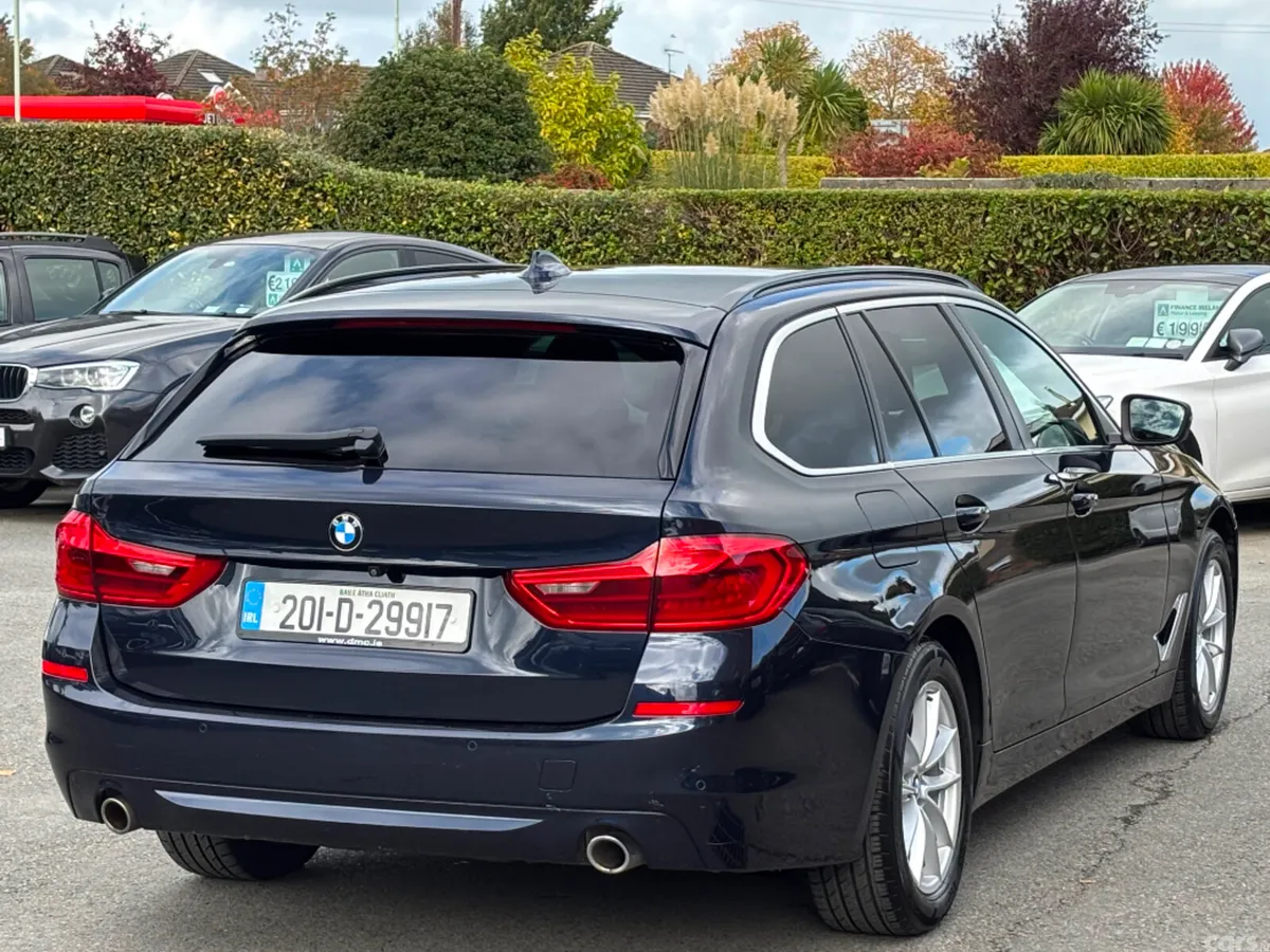 BMW 5-Series Estate, Petrol, 2020, Blue