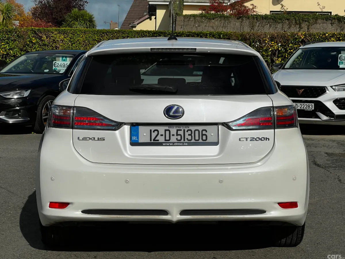 Lexus CT Hatchback, Petrol Hybrid, 2012, White