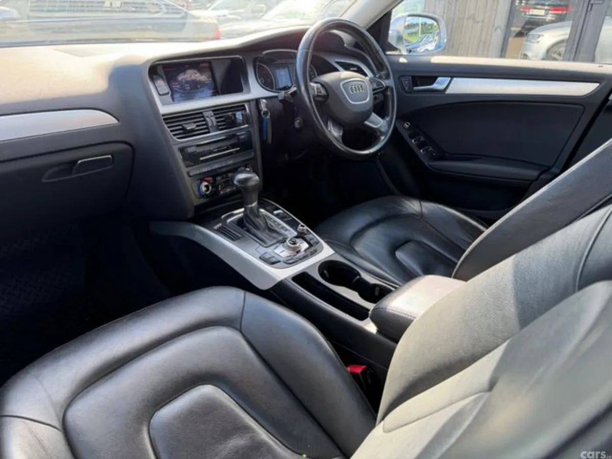 Audi A4 Estate, Diesel, 2015, Silver