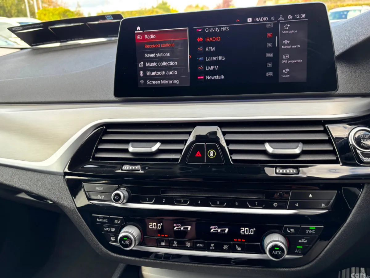 BMW 5-Series Estate, Petrol, 2020, Blue