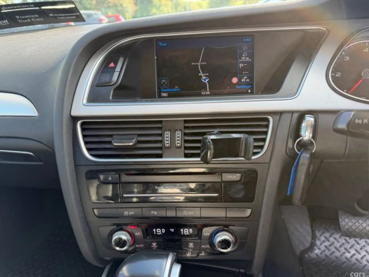 Audi A4 Estate, Diesel, 2015, Silver