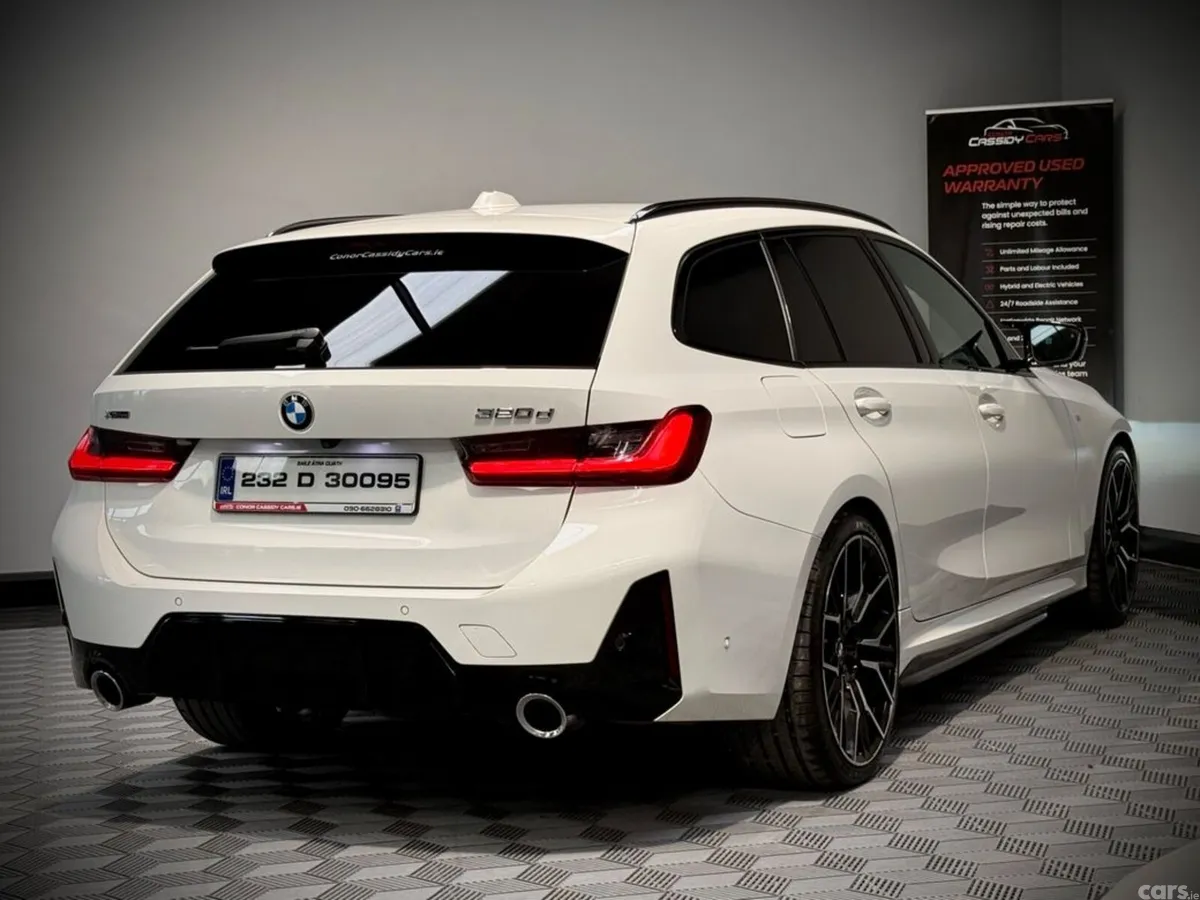 BMW 3-Series Estate, Diesel, 2023, White