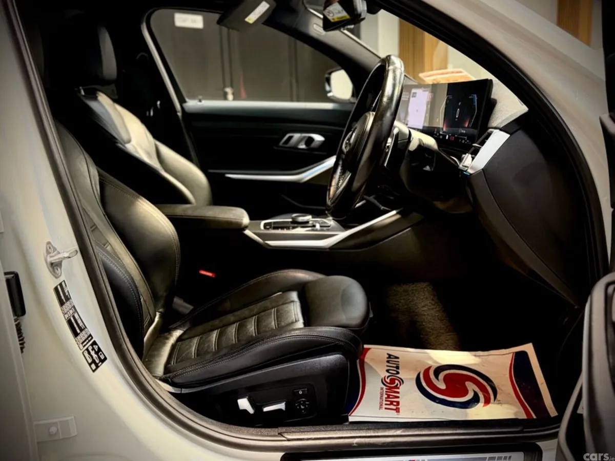 BMW 3-Series Estate, Diesel, 2023, White