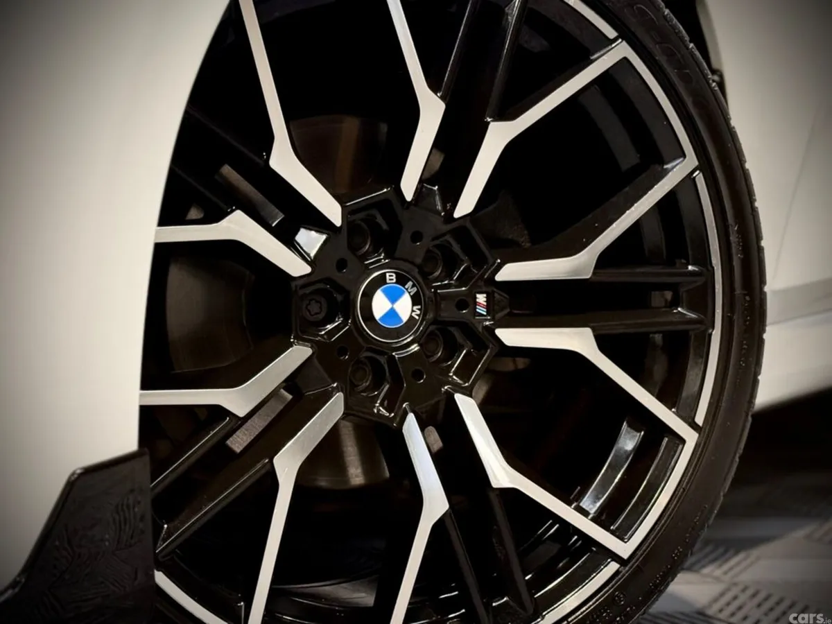 BMW 3-Series Estate, Diesel, 2023, White