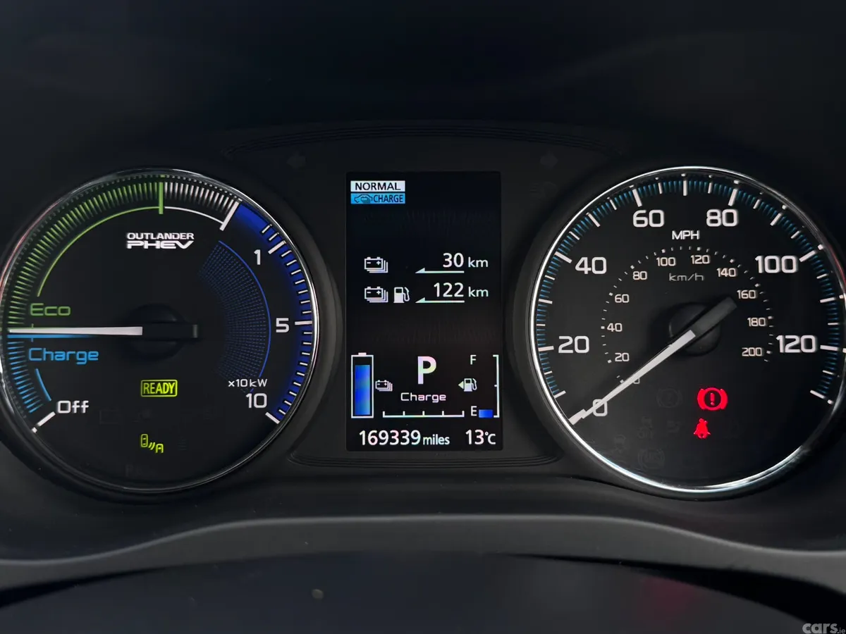 Mitsubishi Outlander SUV, Petrol Plug-in Hybrid, 2019, Red