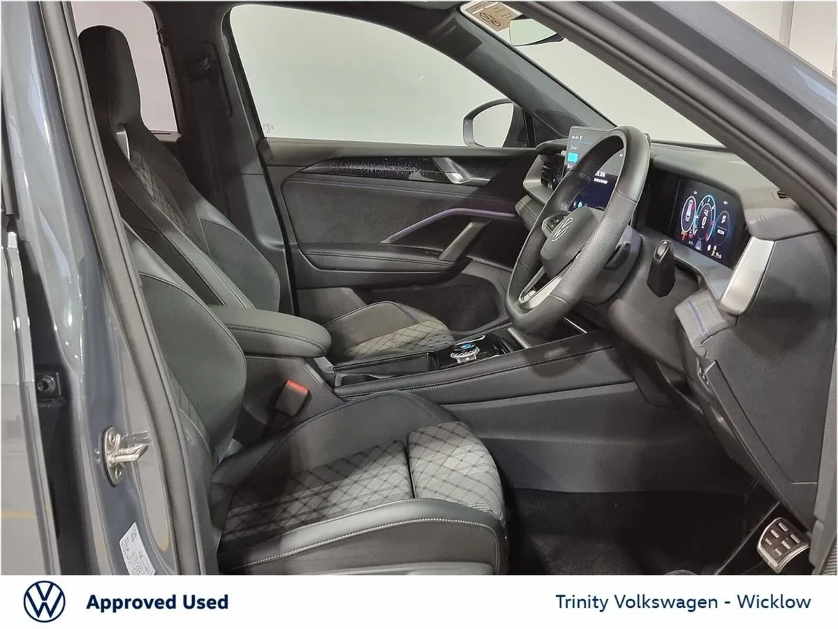 Volkswagen Tayron Estate, Diesel, 2026, Grey