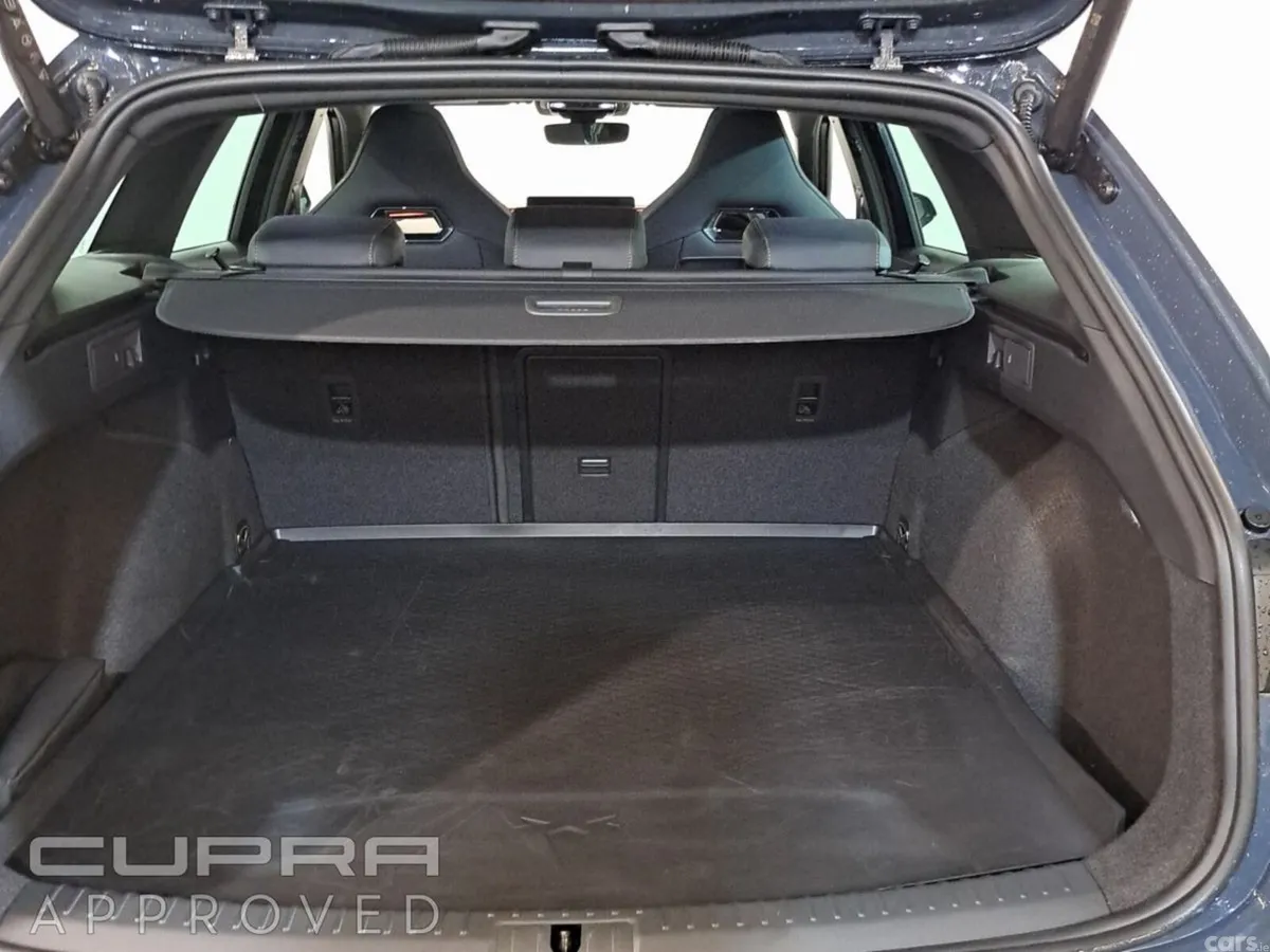 Cupra Leon Estate, Diesel, 2026, Blue