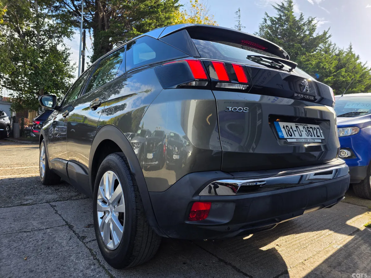 Peugeot 3008 MPV, Petrol, 2018, Grey