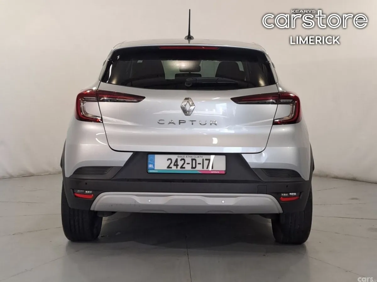 Renault Captur Hatchback, Petrol, 2024, Grey