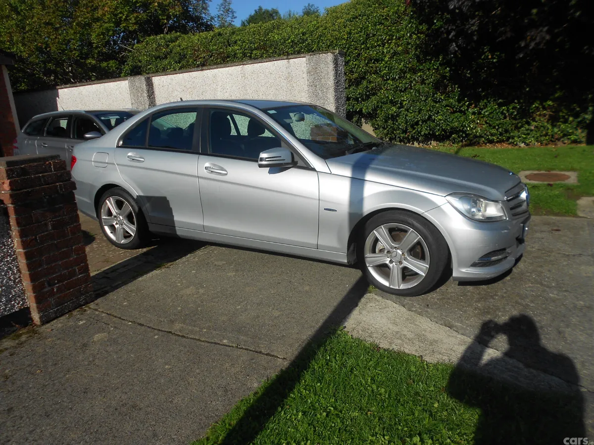 Mercedes-Benz C-Class Saloon, Diesel, 2011, Silver