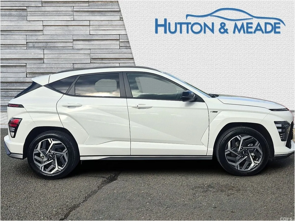 Hyundai KONA SUV, Petrol Hybrid, 2026, White