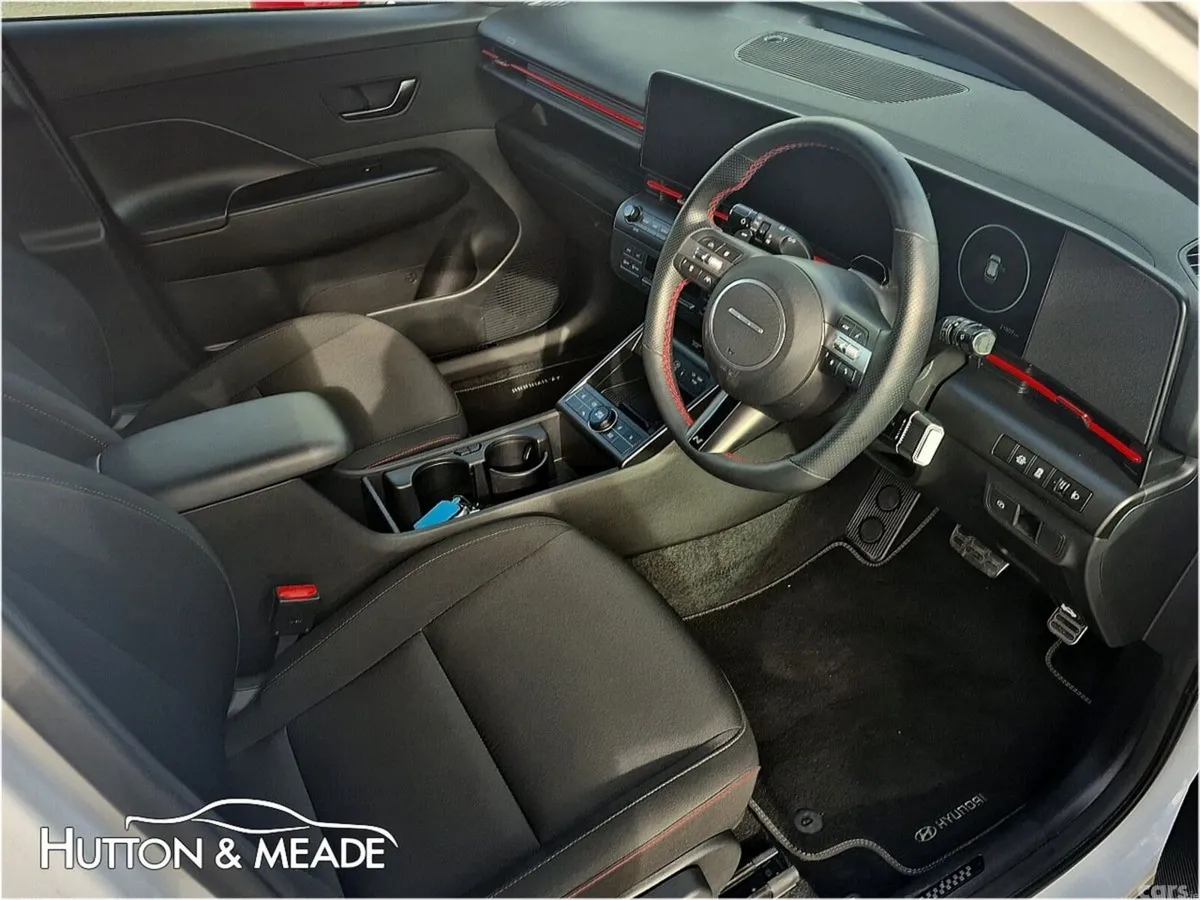 Hyundai KONA SUV, Petrol Hybrid, 2026, White