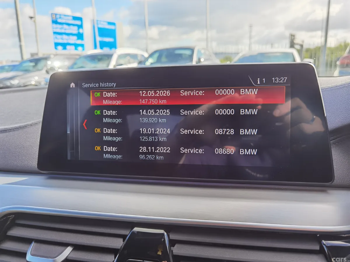 BMW 5-Series Saloon, Petrol Plug-in Hybrid, 2018, Black