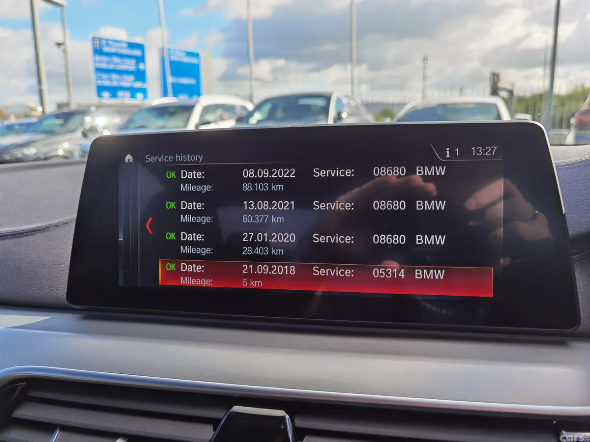 BMW 5-Series Saloon, Petrol Plug-in Hybrid, 2018, Black