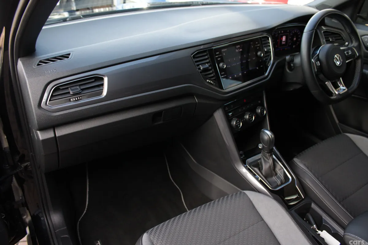 Volkswagen T-Roc MPV, Diesel, 2020, Black