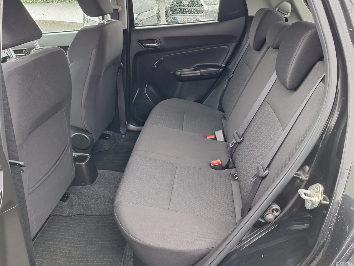 Suzuki Swift Hatchback, Petrol, 2024, Black