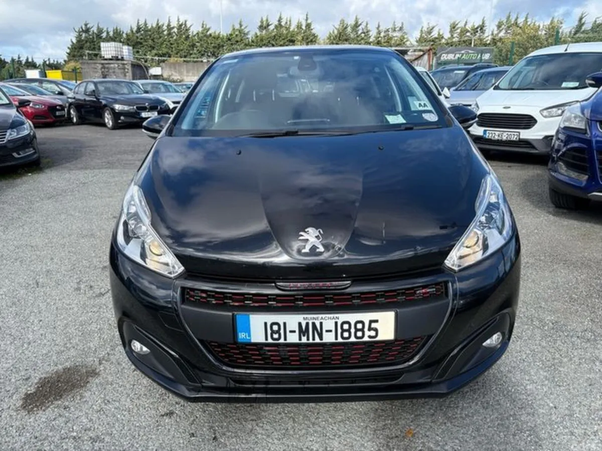 Peugeot 208 Hatchback, Diesel, 2018, Black