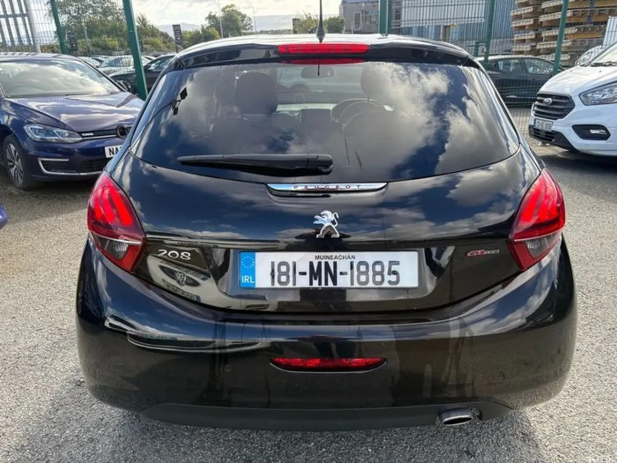 Peugeot 208 Hatchback, Diesel, 2018, Black