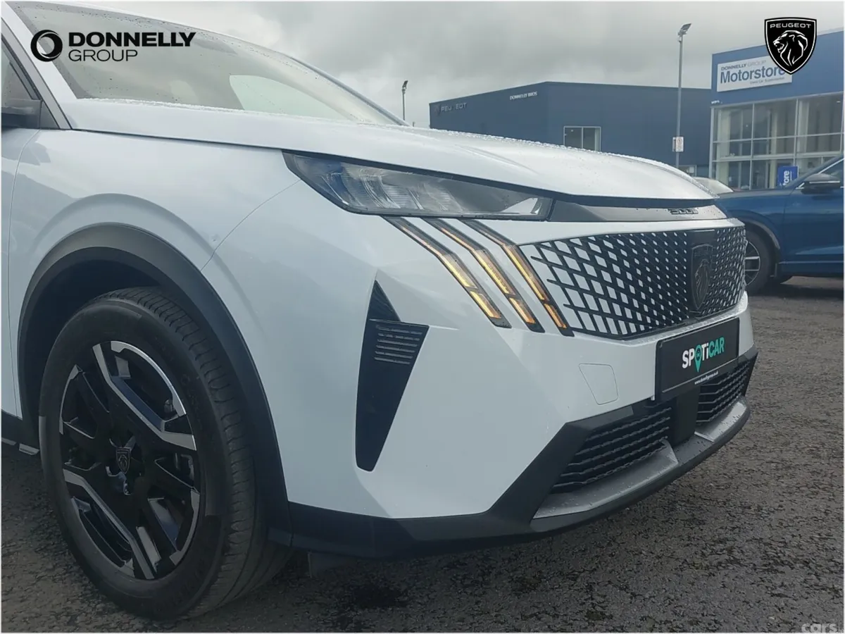 Peugeot 3008 SUV, Electric, 2025, White