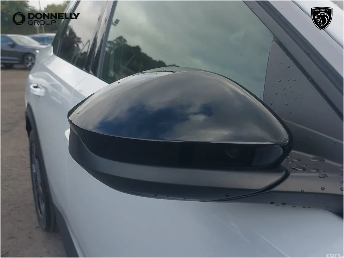 Peugeot 3008 SUV, Electric, 2025, White