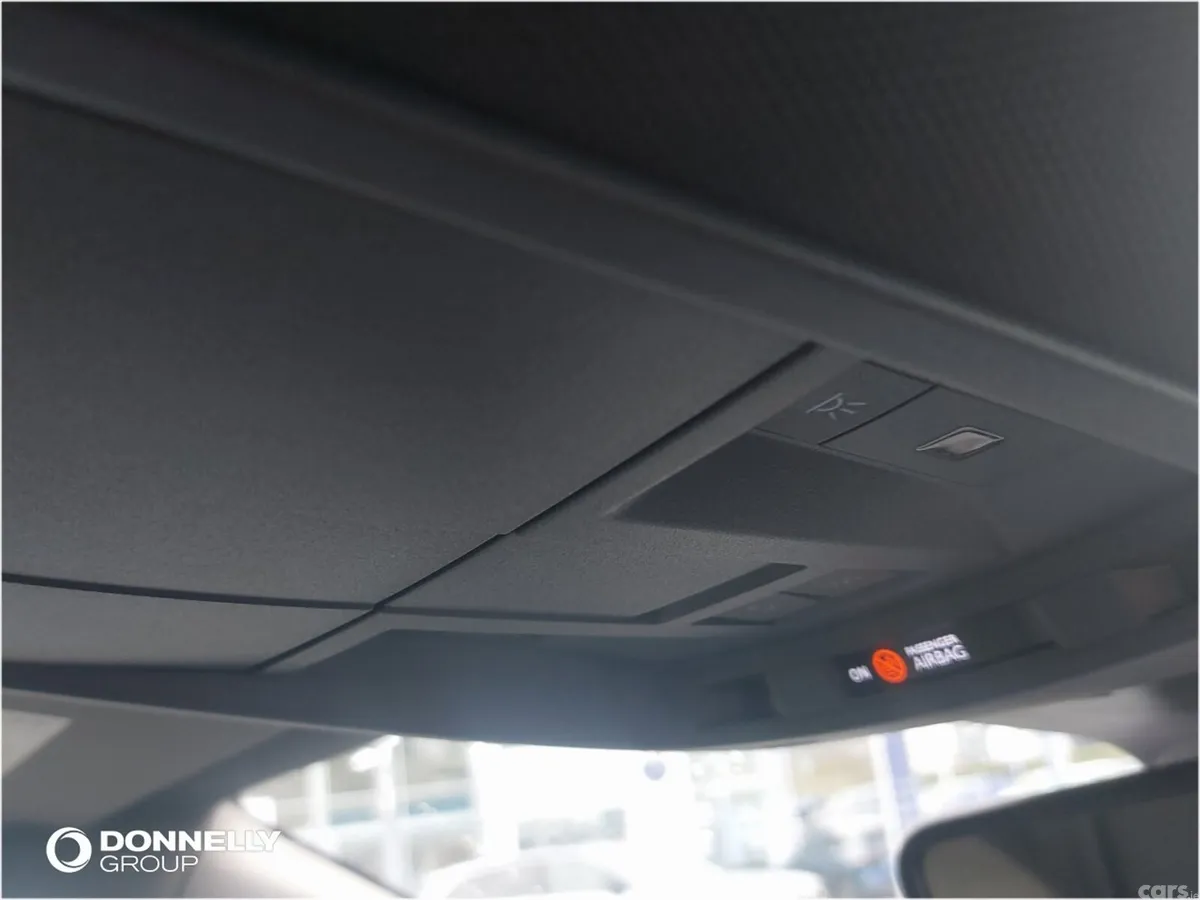 Peugeot 3008 SUV, Electric, 2025, White