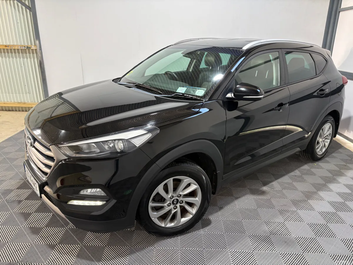 Hyundai Tucson SUV, Diesel, 2016, Black