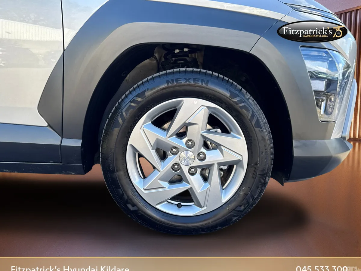 Hyundai KONA MPV, Petrol, 2026, Grey
