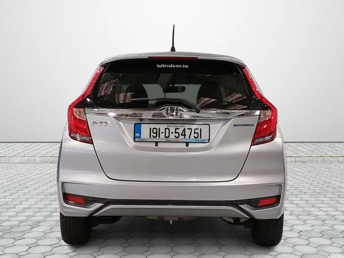 Honda Fit Hatchback, Petrol Hybrid, 2019, Silver