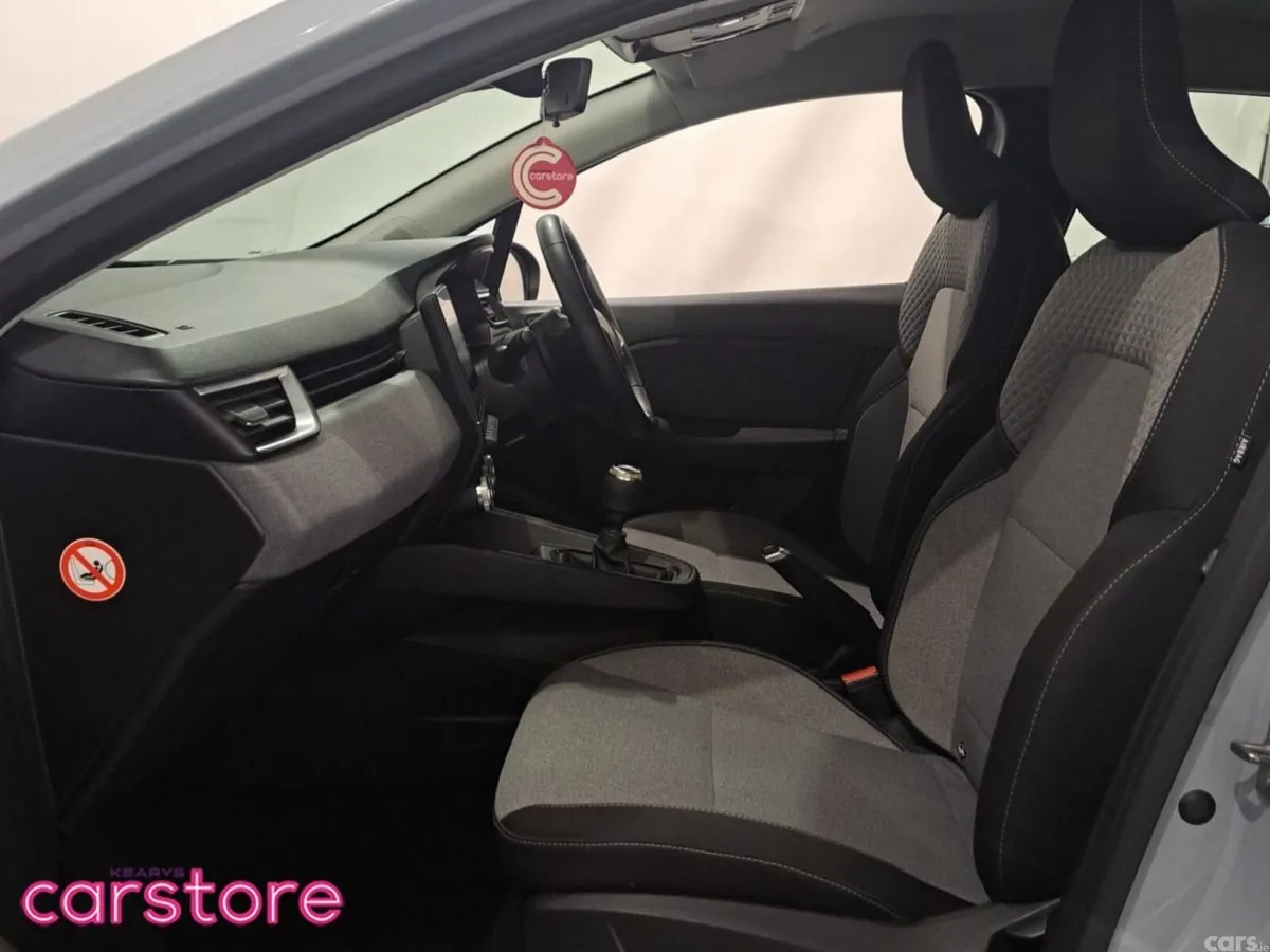 Renault Clio Hatchback, Petrol, 2024, Grey