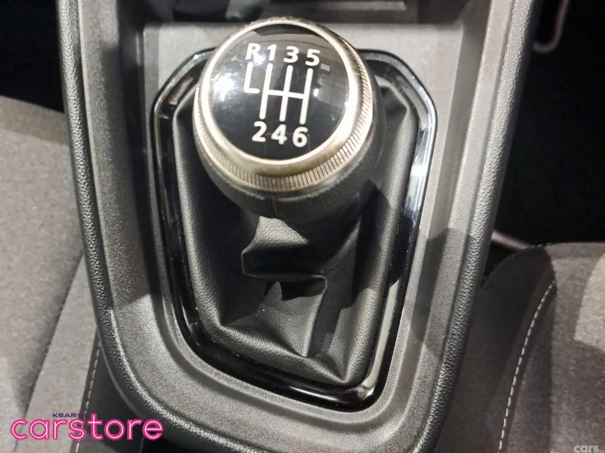 Renault Clio Hatchback, Petrol, 2024, Grey