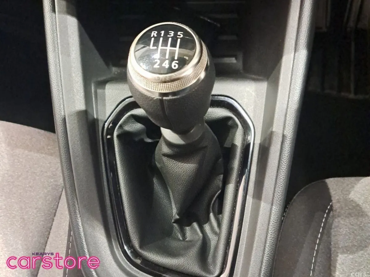 Renault Clio Hatchback, Petrol, 2024, Grey