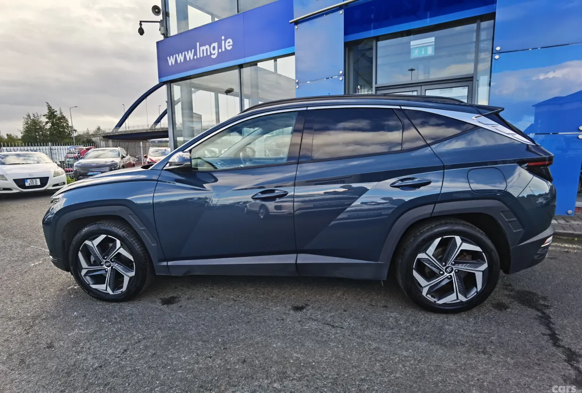 Hyundai Tucson SUV, Petrol Plug-in Hybrid, 2023, Blue