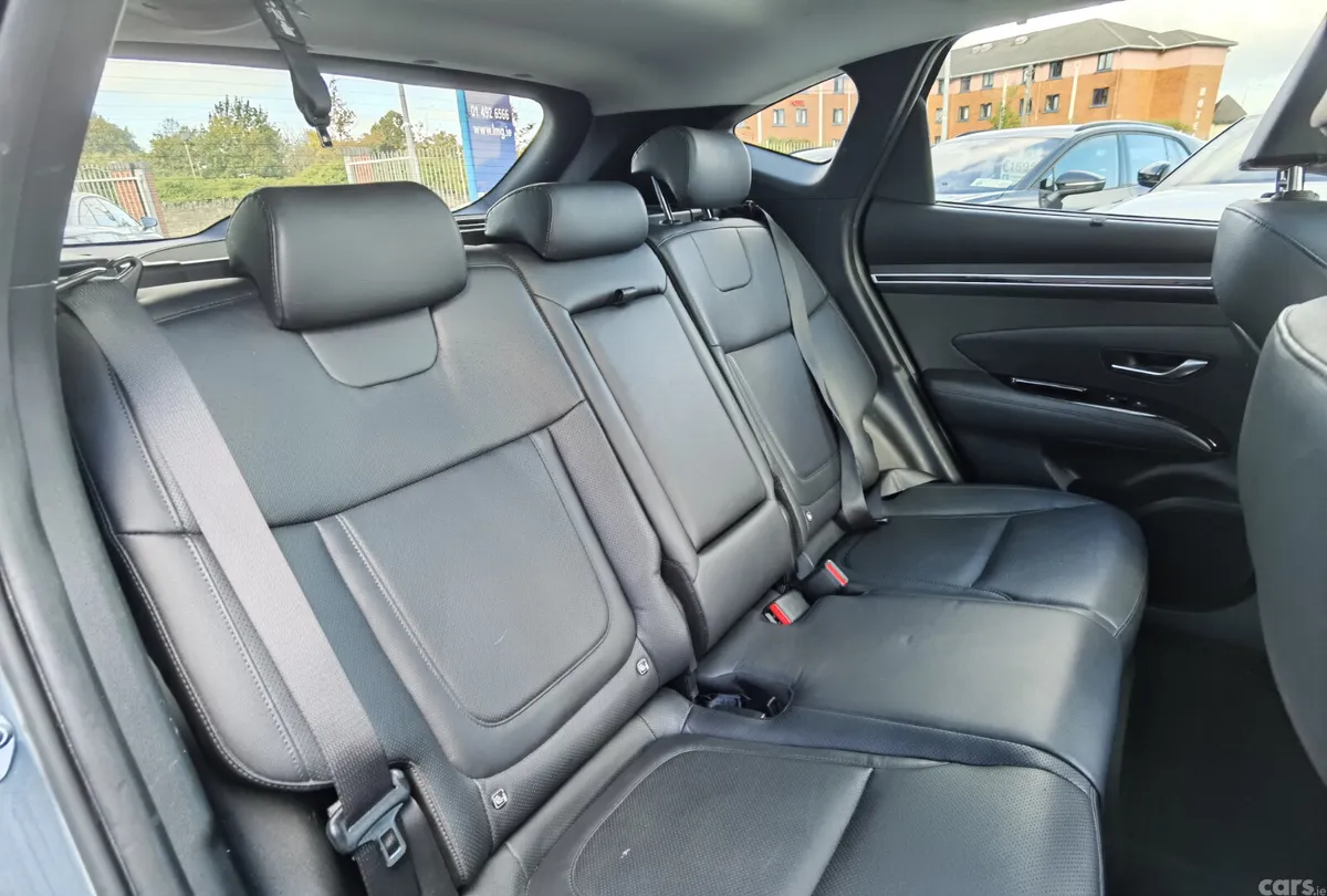 Hyundai Tucson SUV, Petrol Plug-in Hybrid, 2023, Blue
