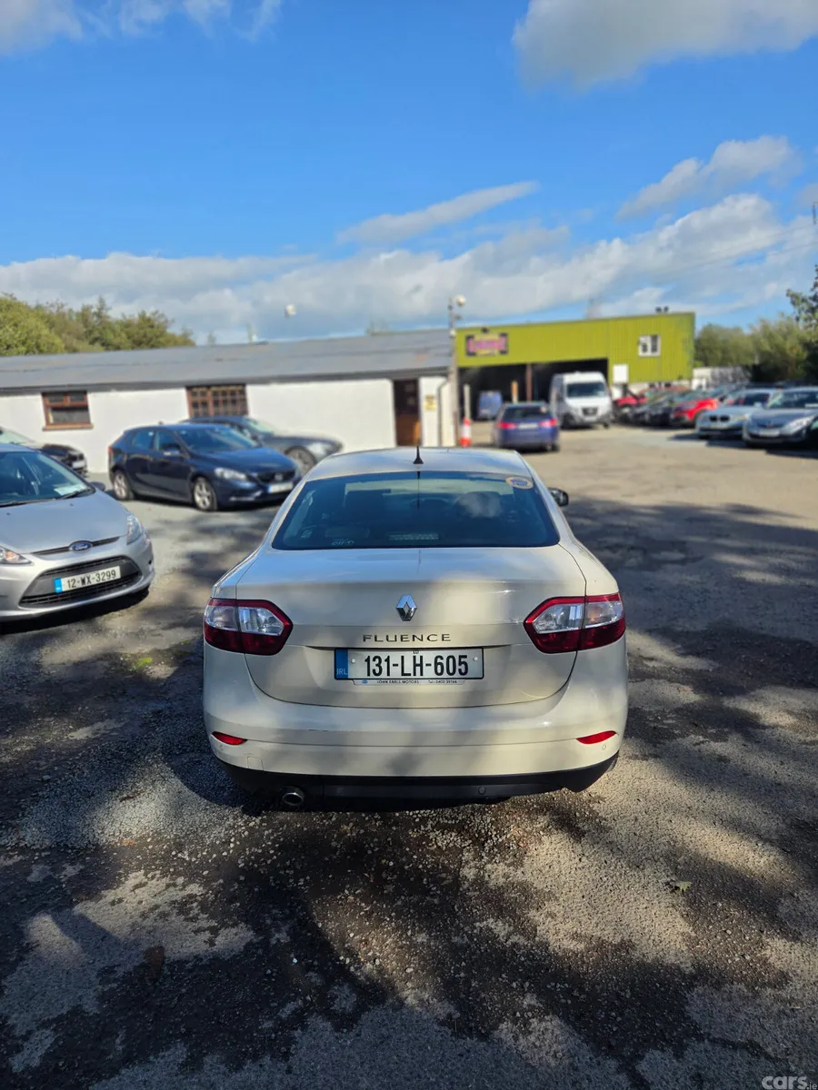 Renault Fluence Saloon, Diesel, 2013, Yellow