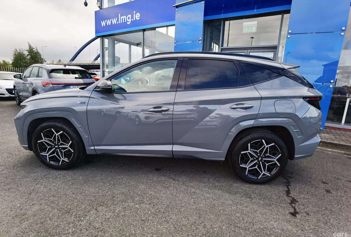 Hyundai Tucson SUV, Petrol Hybrid, 2022, Grey
