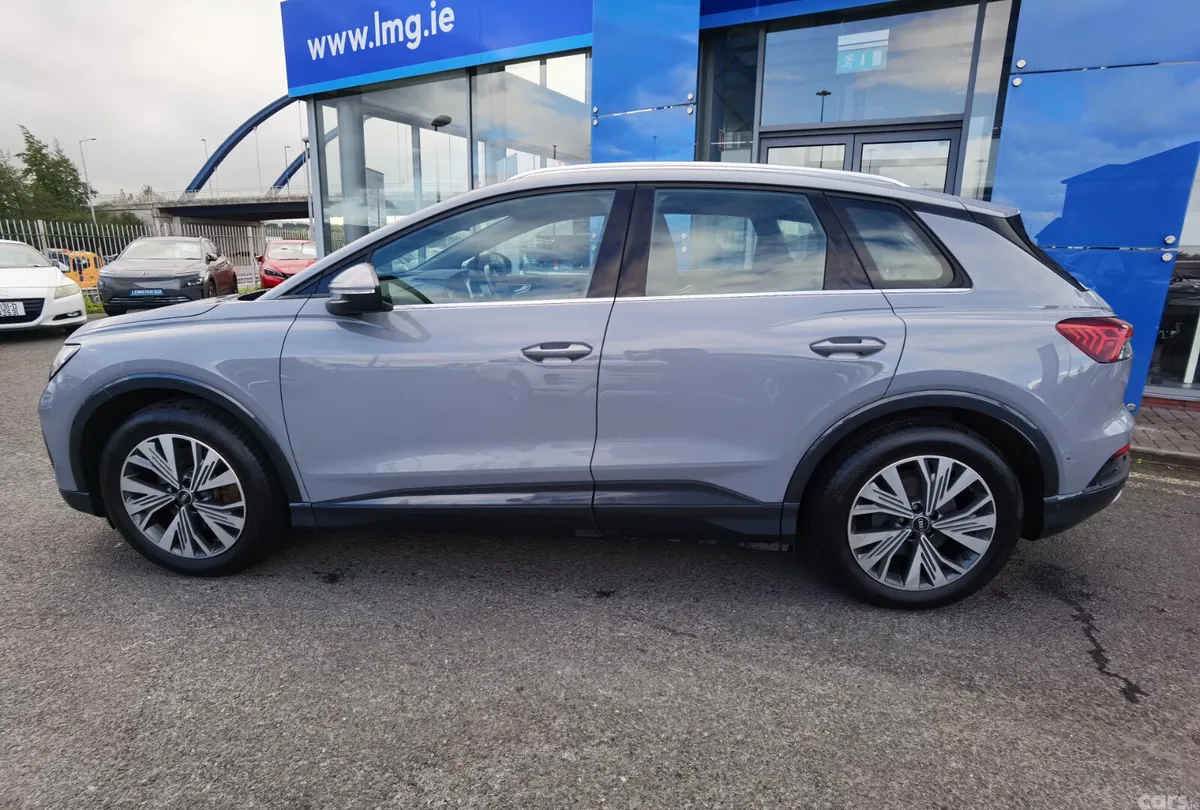 Audi Q4 e-tron SUV, Electric, 2023, Grey