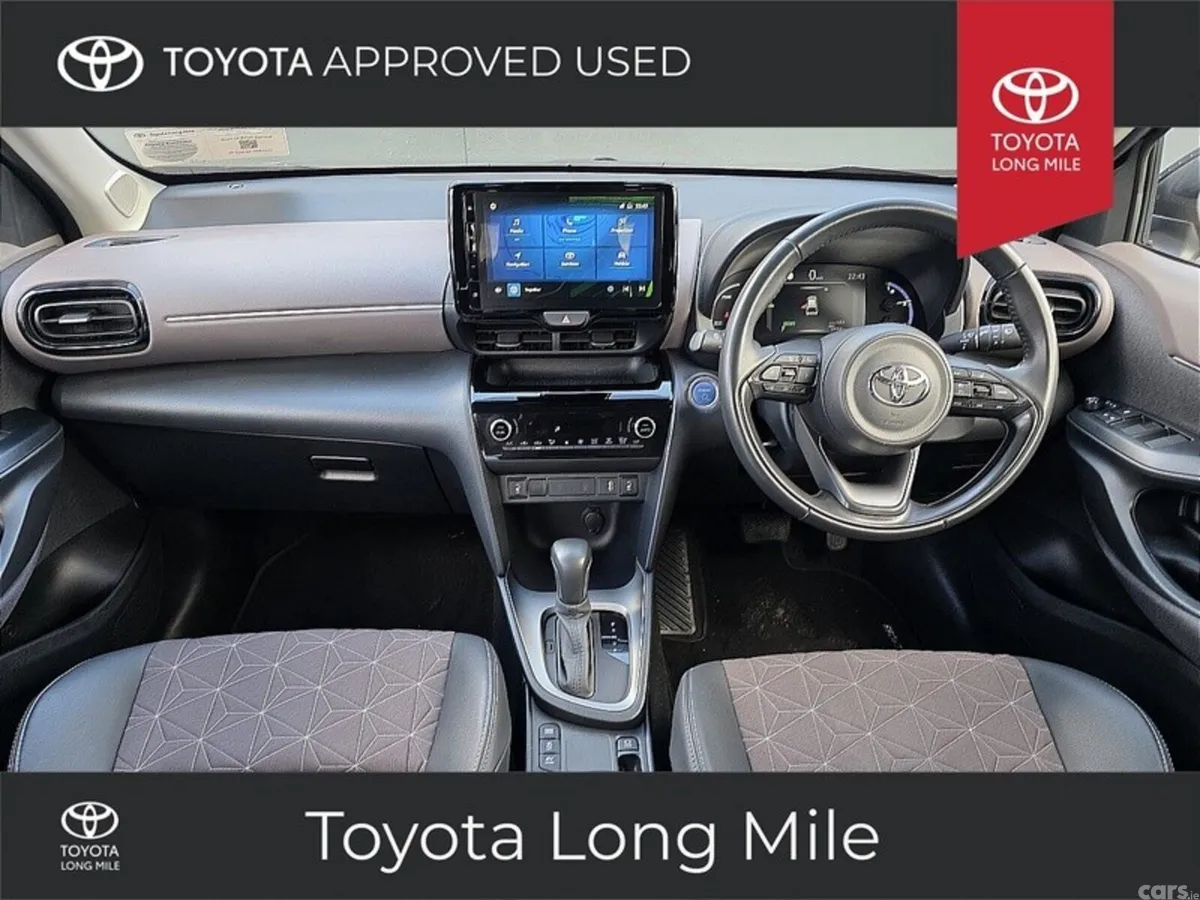 Toyota Yaris Cross Hatchback, Petrol Hybrid, 2024, Bronze