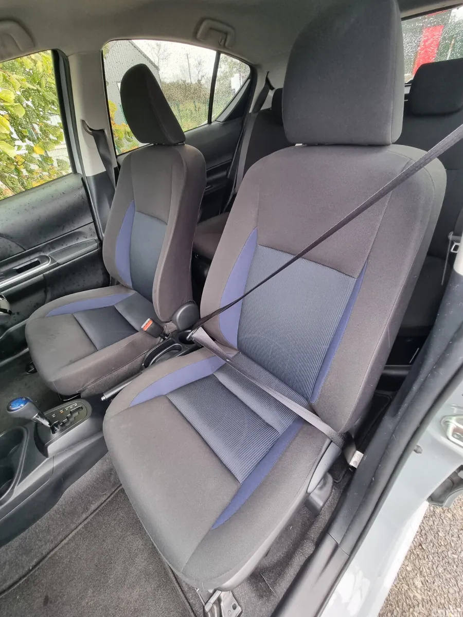 Toyota Aqua Hatchback, Petrol Hybrid, 2021, Grey