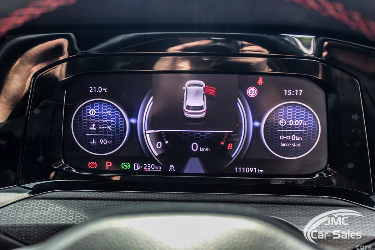 Volkswagen Golf Estate, Petrol, 2022, White