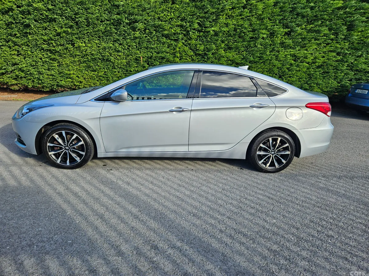 Hyundai i40 Saloon, Diesel, 2019, Silver