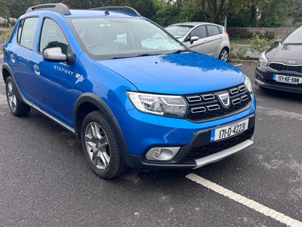 Dacia Sandero Stepway Hatchback, Petrol, 2017, Blue
