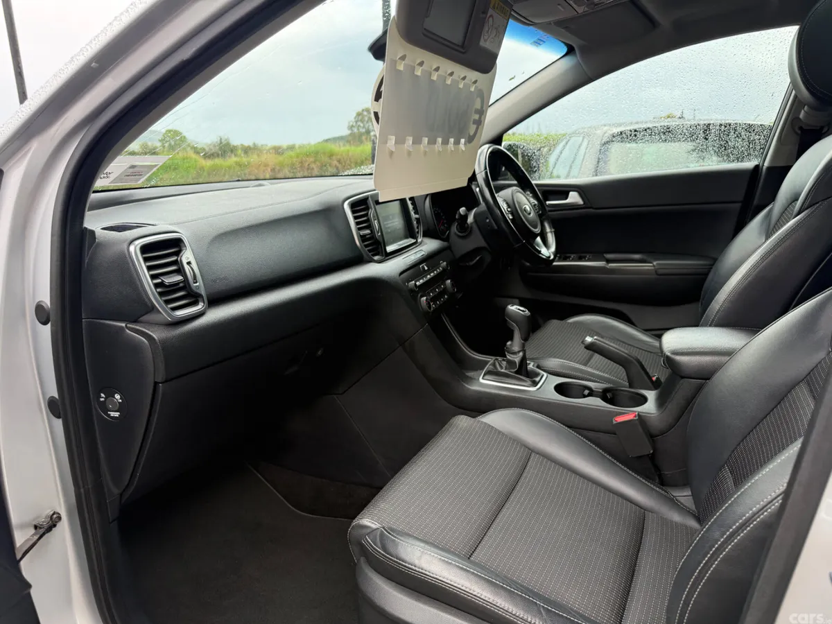 Kia Sportage SUV, Diesel, 2016, Silver
